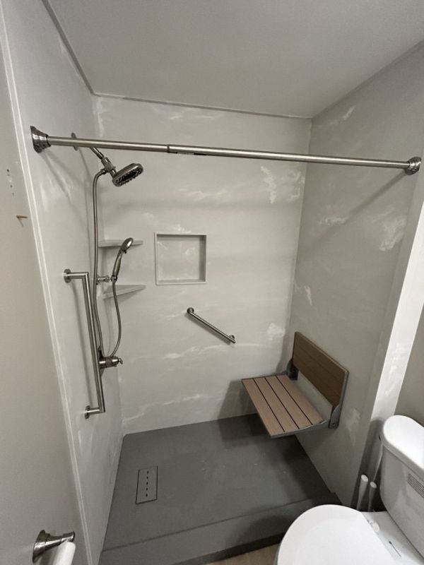 How Walk-In Tubs Improve Bathroom Safety And Accessibility
